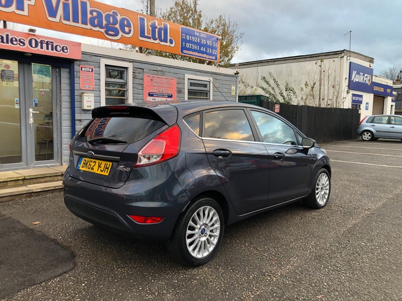 Used Ford Fiesta 2012 for sale - 76725261: Photo 4