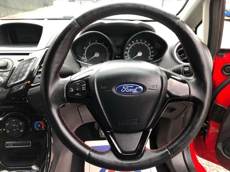 Used Ford Fiesta 2014 for sale - 78083758: Photo 11
