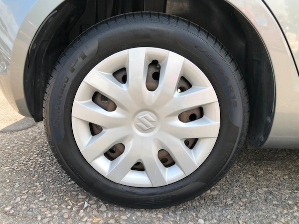 Used Suzuki Swift 2013 for sale - 74904272: Photo 7