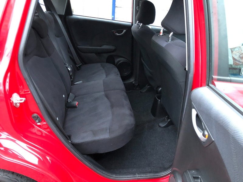 Used Honda Jazz 2010 for sale - 77452712: Photo 16