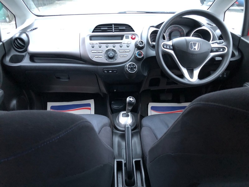 Used Honda Jazz 2010 for sale - 77452712: Photo 17