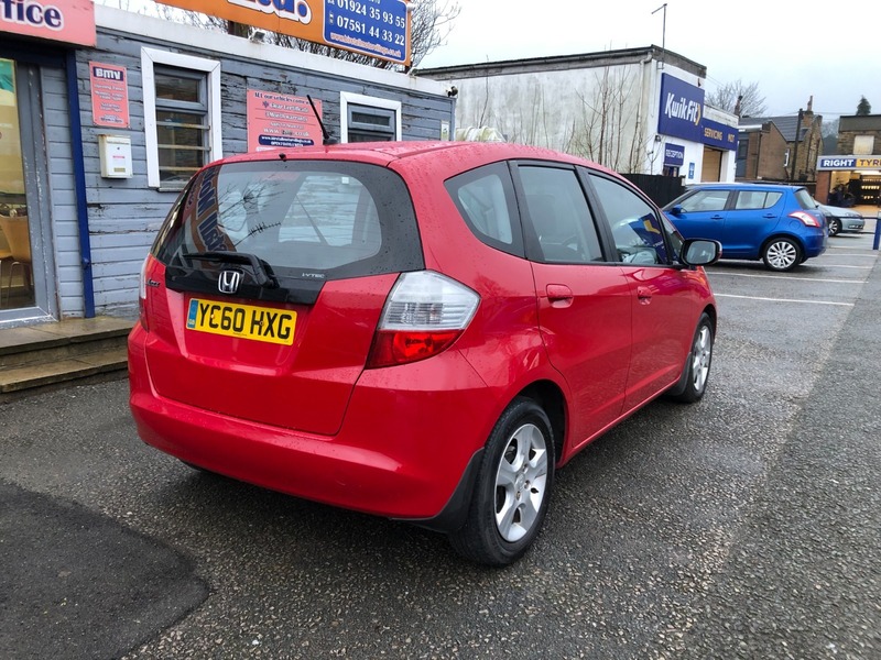 Used Honda Jazz 2010 for sale - 77452712: Photo 5
