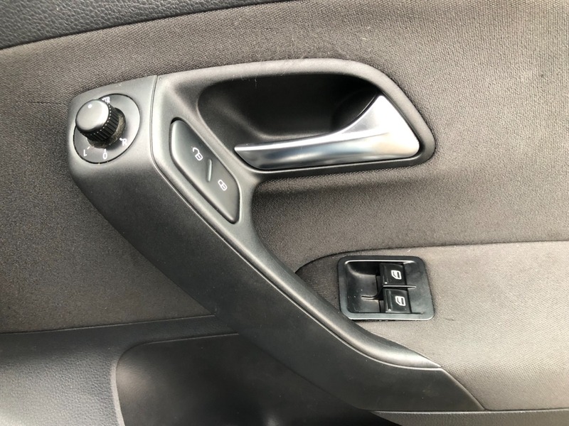 Used Volkswagen Polo 2012 for sale - 76583045: Photo 16