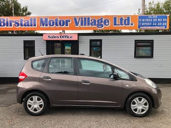 Used Honda Jazz 2011 for sale - 79696207: Photo