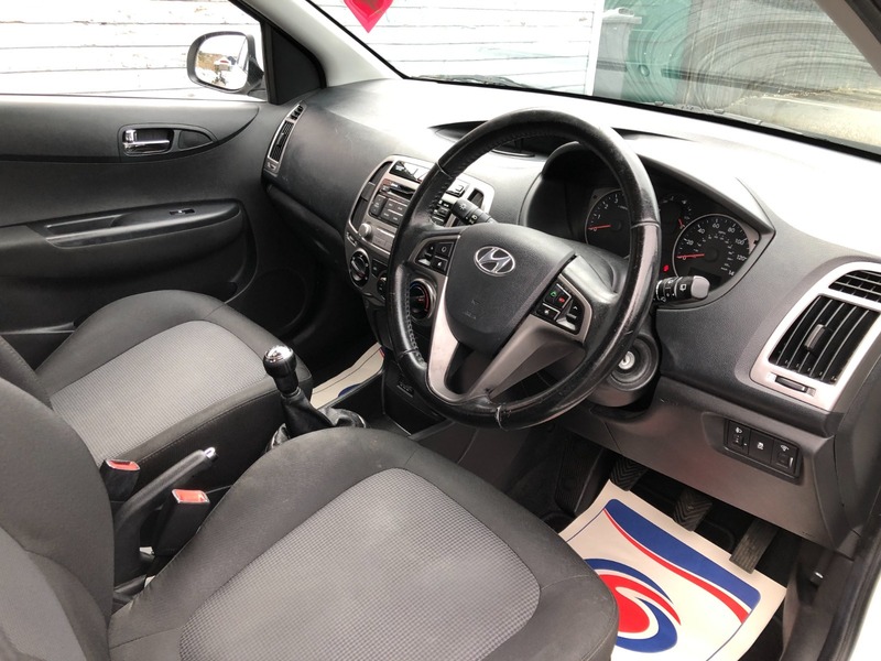 Used Hyundai i20 2012 for sale - 76712181: Photo 10