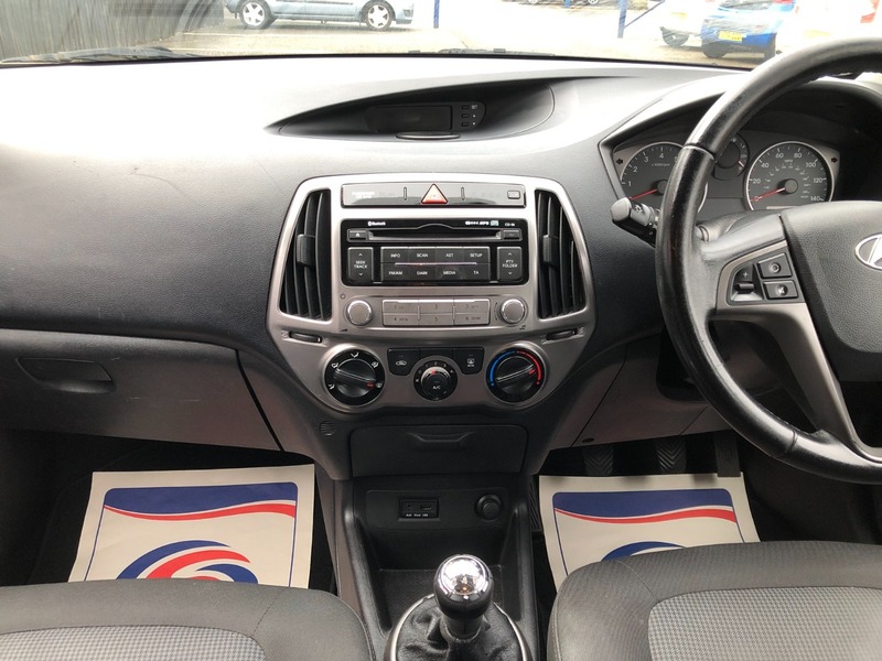 Used Hyundai i20 2012 for sale - 76712181: Photo 11