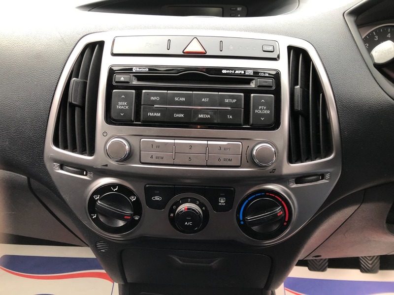 Used Hyundai i20 2012 for sale - 76712181: Photo 12