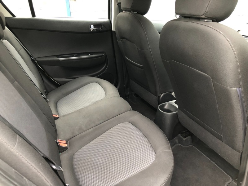 Used Hyundai i20 2012 for sale - 76712181: Photo 18