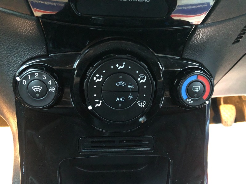 Used Ford Fiesta 2017 for sale - 76665911: Photo 14