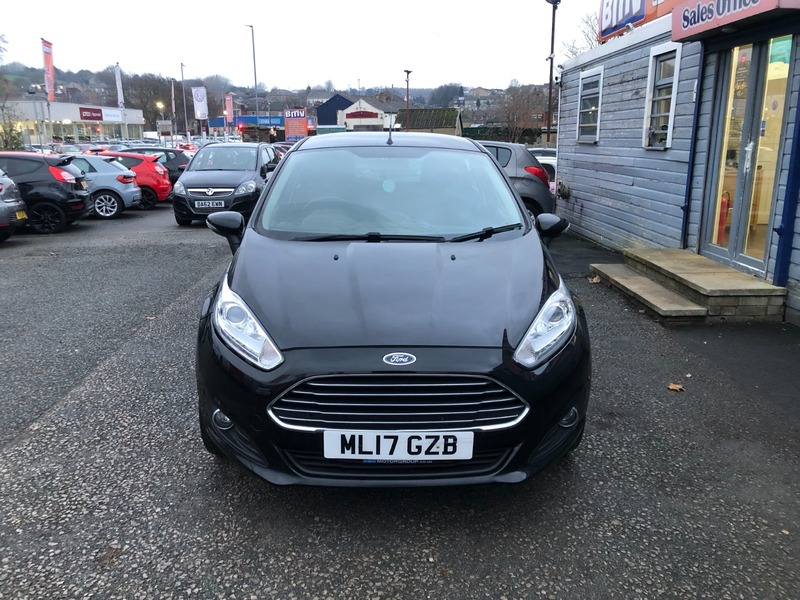 Used Ford Fiesta 2017 for sale - 76665911: Photo 2