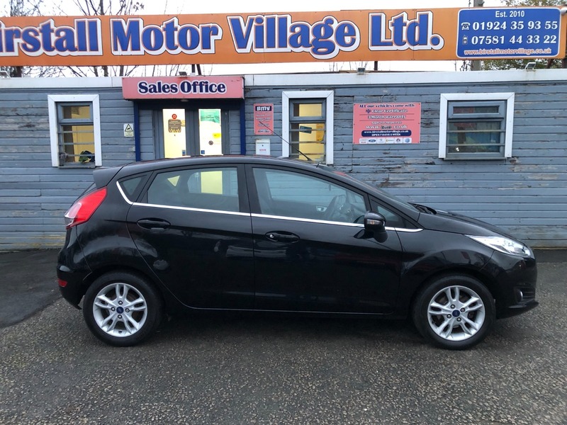 Used Ford Fiesta 2017 for sale - 76665911: Photo 3