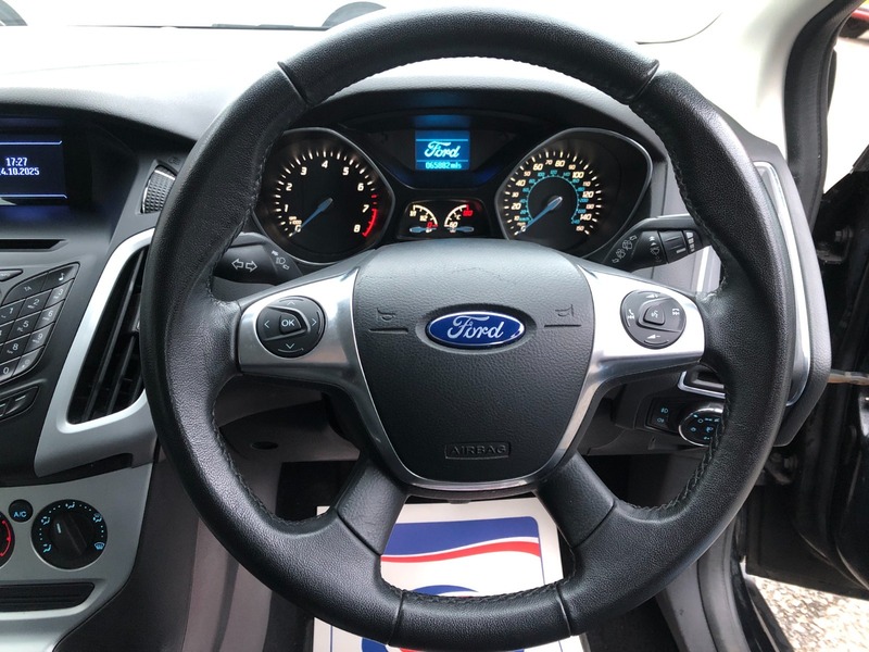 Used Ford Focus 2013 for sale - 76280576: Photo 11