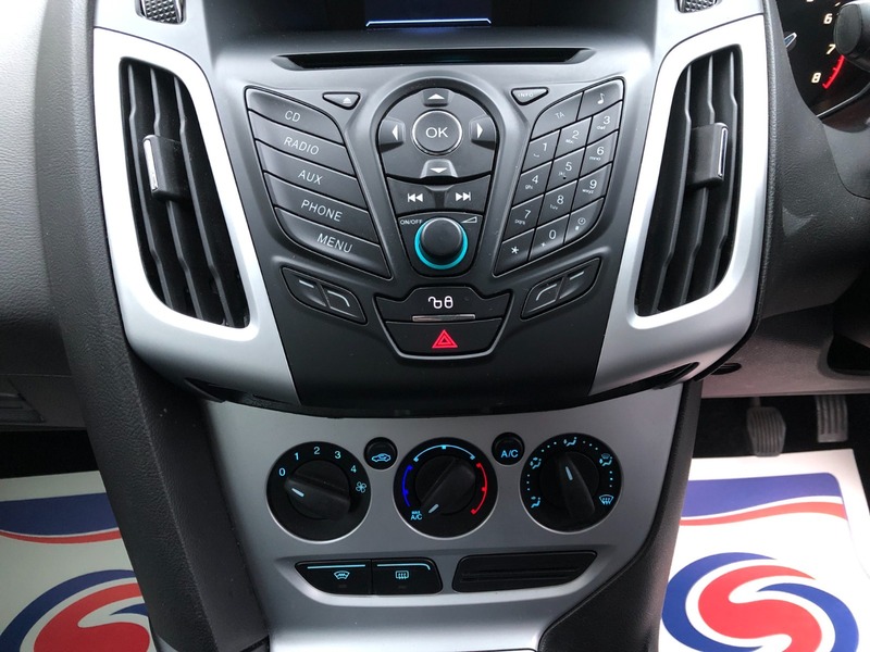 Used Ford Focus 2013 for sale - 76280576: Photo 12