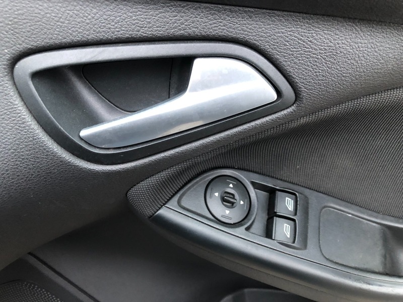 Used Ford Focus 2013 for sale - 76280576: Photo 14