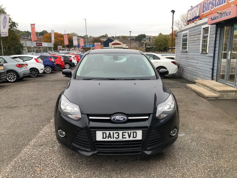 Used Ford Focus 2013 for sale - 76280576: Photo 2