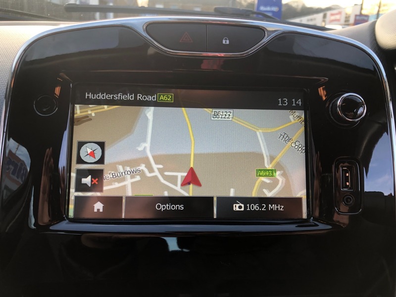 Used Renault Clio 2013 for sale - 77201031: Photo 11