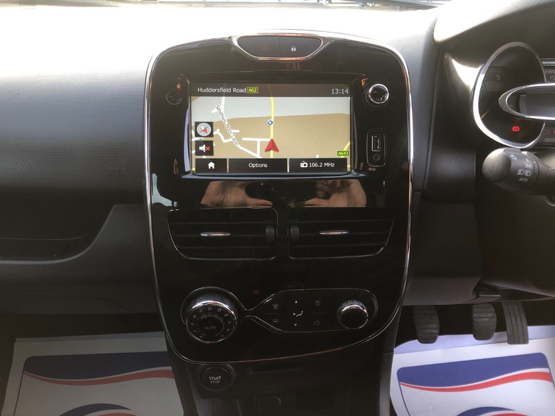 Used Renault Clio 2013 for sale - 77201031: Photo 12