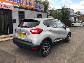 Used Renault Captur 2016 for sale - 79462758: Photo