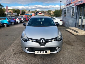 Used Renault Clio 2013 for sale - 76040131: Photo