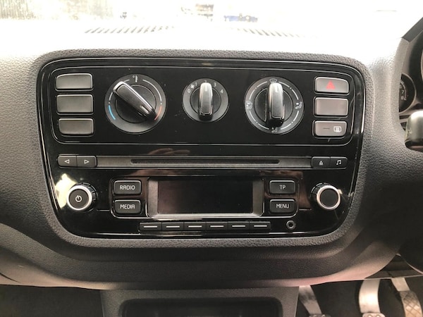 Used Volkswagen up! 2012 for sale - 76323853: Photo 12