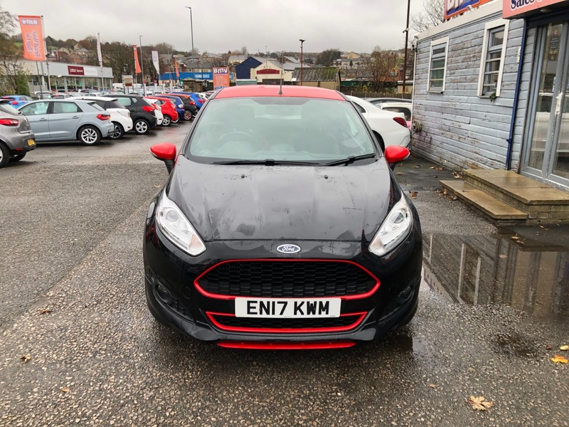 Used Ford Fiesta 2017 for sale - 76591285: Photo 2