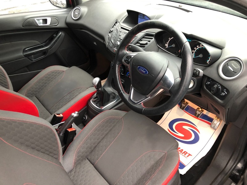 Used Ford Fiesta 2017 for sale - 76591285: Photo 9