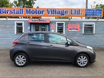 Used Toyota Yaris 2013 for sale - 75542961: Photo