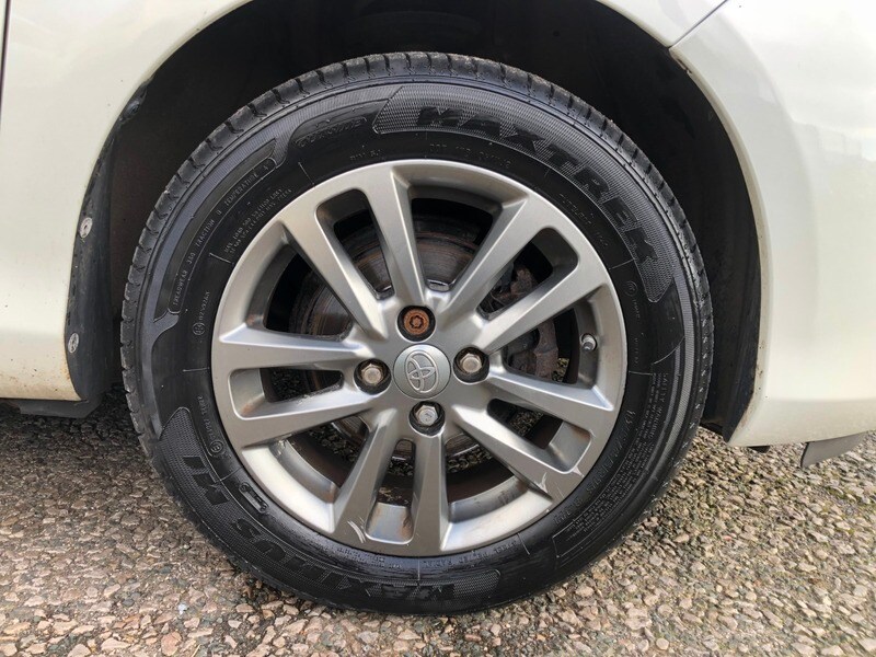 Used Toyota Yaris 2015 for sale - 77668113: Photo 7