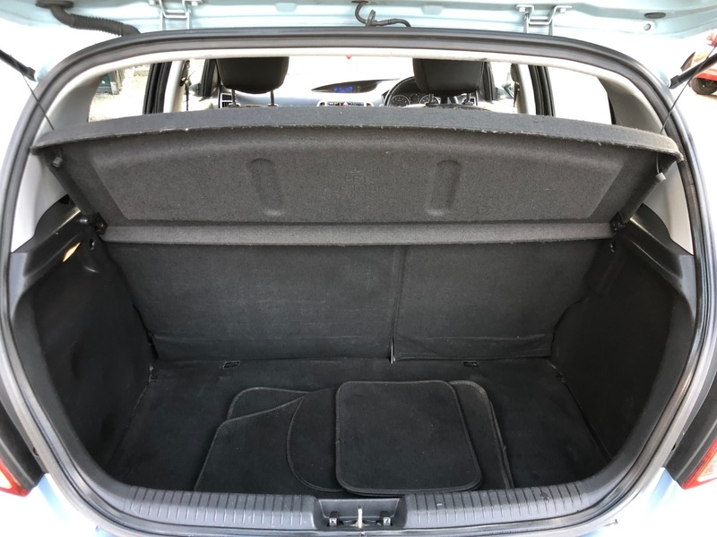 Used Hyundai i20 2014 for sale - 76520873: Photo 20