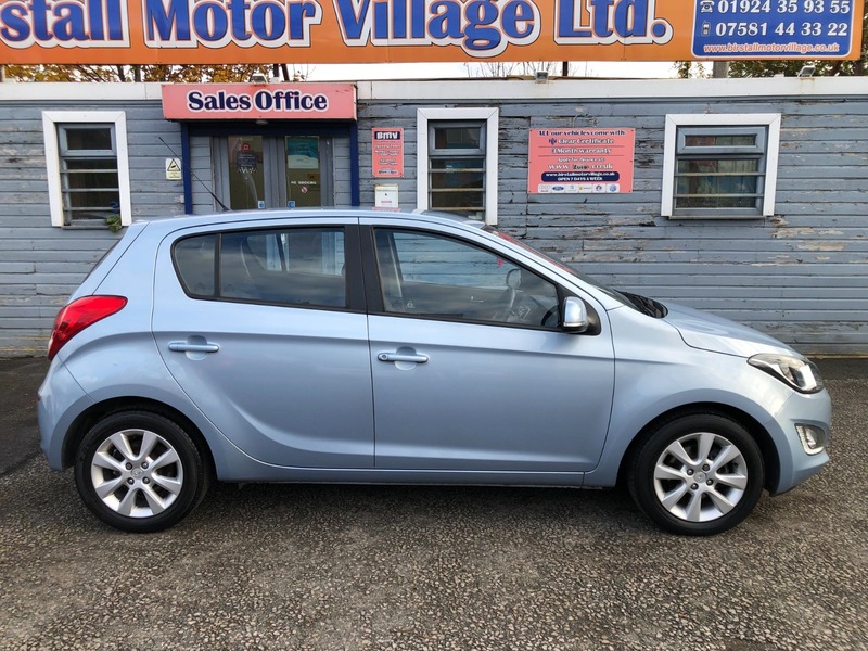 Used Hyundai i20 2014 for sale - 76520873: Photo 3