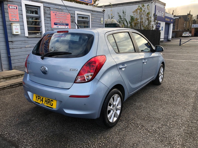 Used Hyundai i20 2014 for sale - 76520873: Photo 5