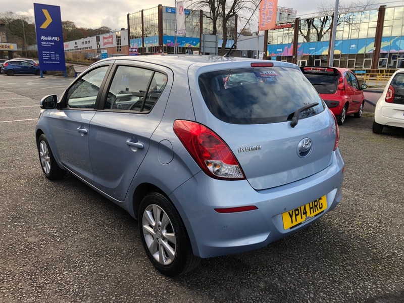 Used Hyundai i20 2014 for sale - 76520873: Photo 6