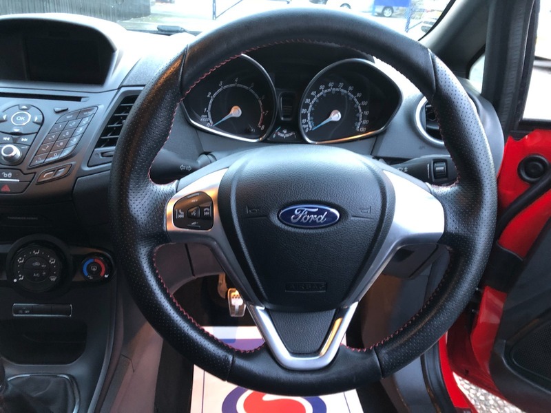 Used Ford Fiesta 2017 for sale - 76665888: Photo 14