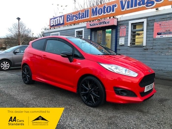 Used Ford Fiesta 2017 for sale - 76665888: Photo