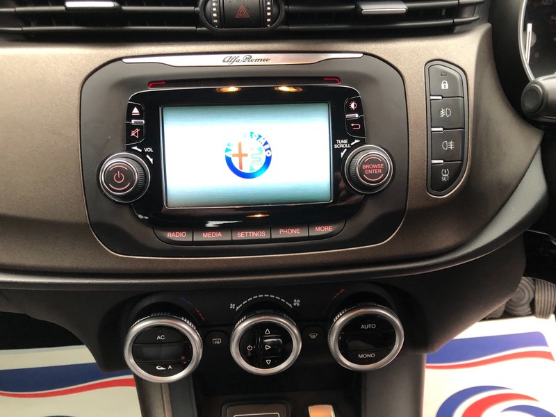 Used Alfa Romeo Giulietta 2015 for sale - 76848532: Photo 13