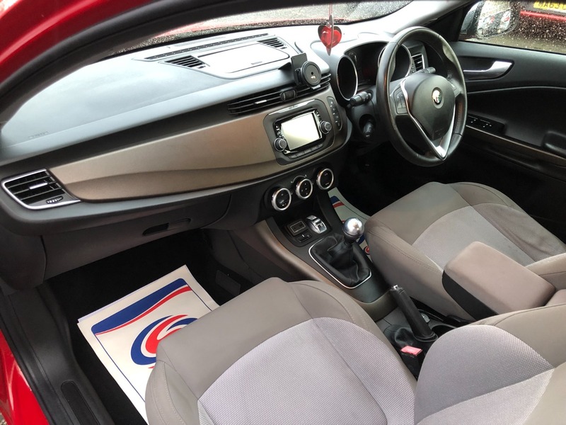 Used Alfa Romeo Giulietta 2015 for sale - 76848532: Photo 16