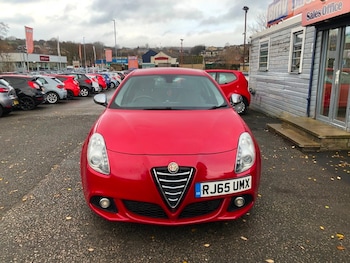 Used Alfa Romeo Giulietta 2015 for sale - 76848532: Photo