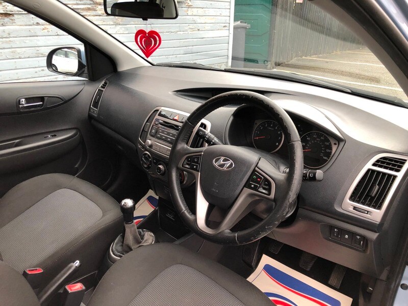 Used Hyundai i20 2013 for sale - 76712231: Photo 10