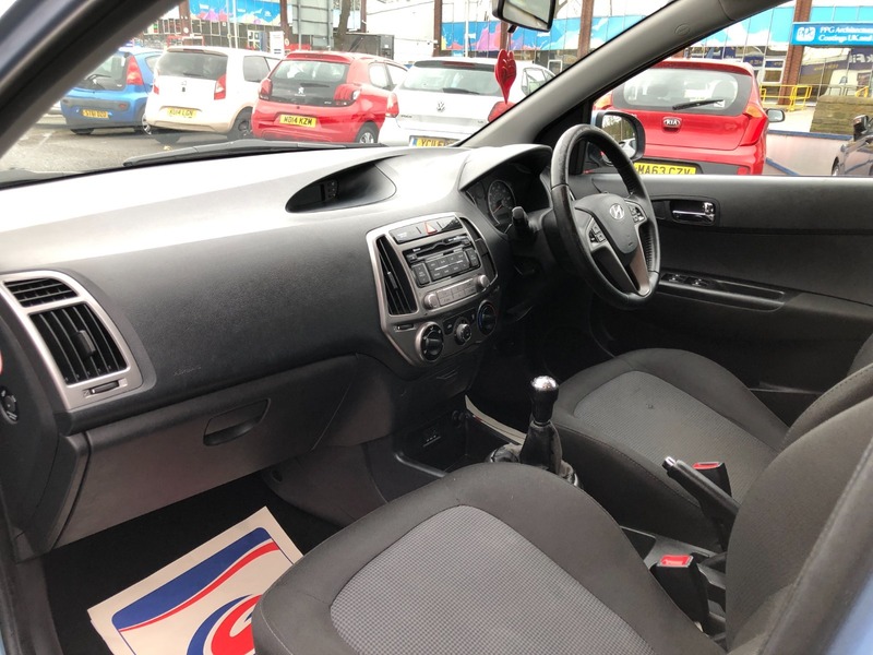 Used Hyundai i20 2013 for sale - 76712231: Photo 16