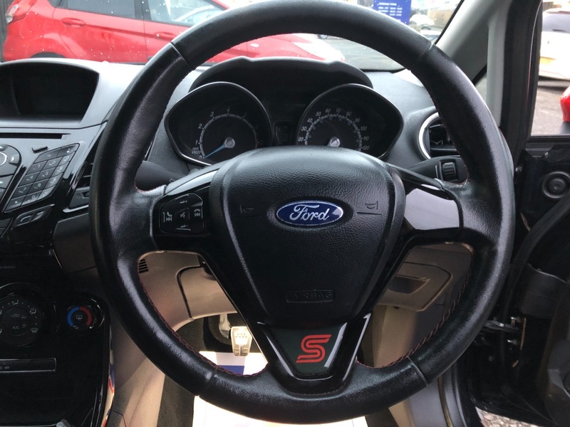 Used Ford Fiesta 2014 for sale - 76712224: Photo 10
