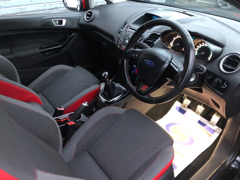 Used Ford Fiesta 2014 for sale - 76712224: Photo 9