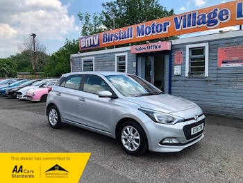 Used Hyundai i20 2018 for sale - 78702969: Photo