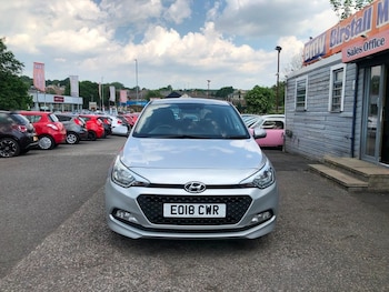 Used Hyundai i20 2018 for sale - 78702969: Photo