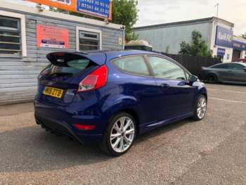 Used Ford Fiesta 2015 for sale - 74827194: Photo