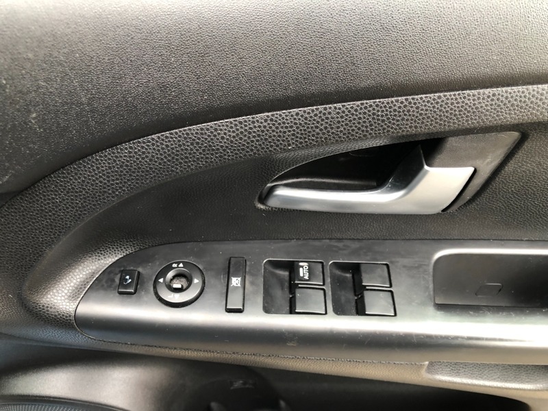 Used Kia Venga 2013 for sale - 77494411: Photo 15