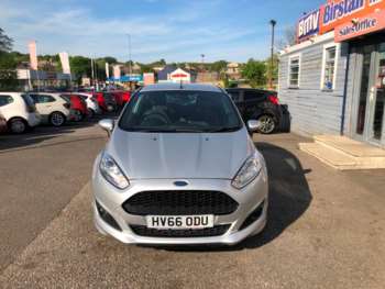 Used Ford Fiesta 2016 for sale - 74541403: Photo