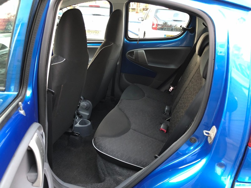 Used Peugeot 107 2011 for sale - 76934957: Photo 19
