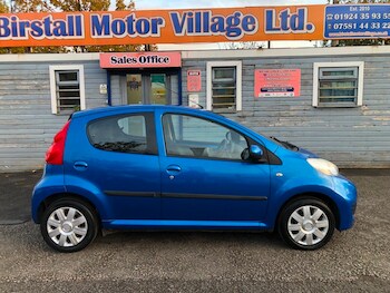 Used Peugeot 107 2011 for sale - 76934957: Photo