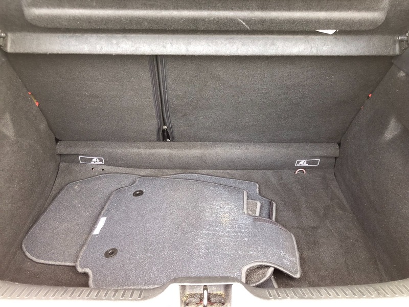 Used Renault Clio 2014 for sale - 77821777: Photo 19