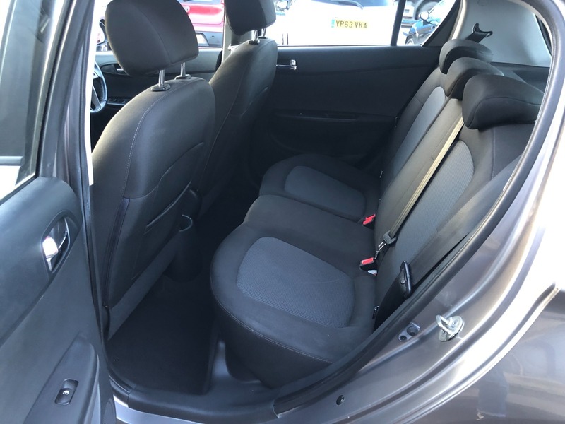 Used Hyundai i20 2012 for sale - 76784677: Photo 19